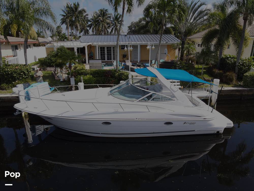 Slide: The Image of Cruisers Yachts 3470 Express 2001 - 11541541
