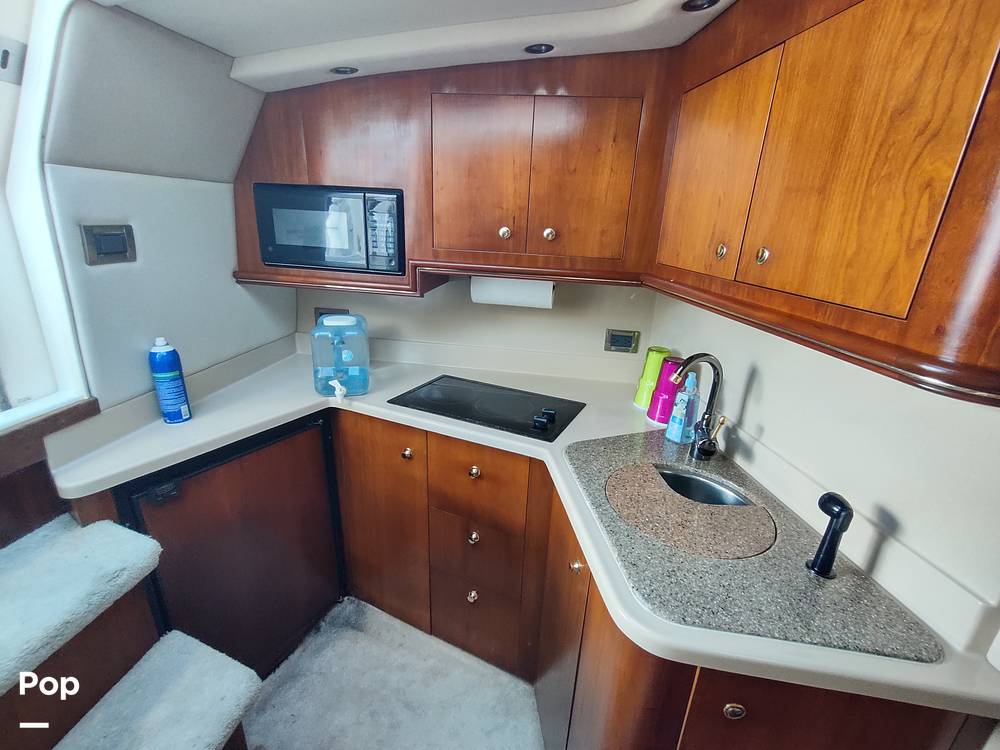 Slide: The Image of Cruisers Yachts 3470 Express 2001 - 11541568