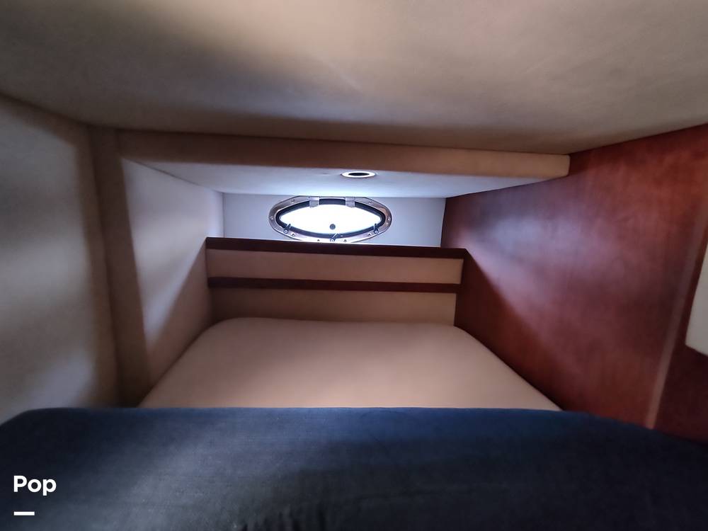 Slide: The Image of Cruisers Yachts 3470 Express 2001 - 11541579