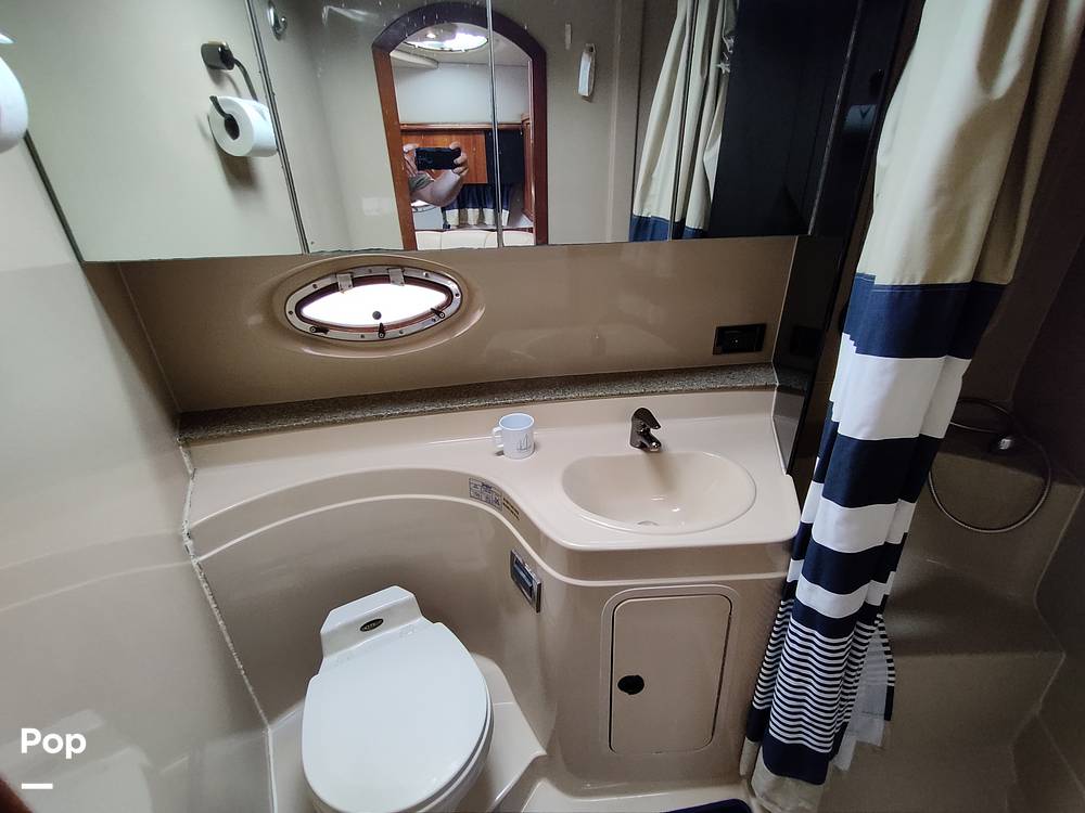 Slide: The Image of Cruisers Yachts 3470 Express 2001 - 11541588