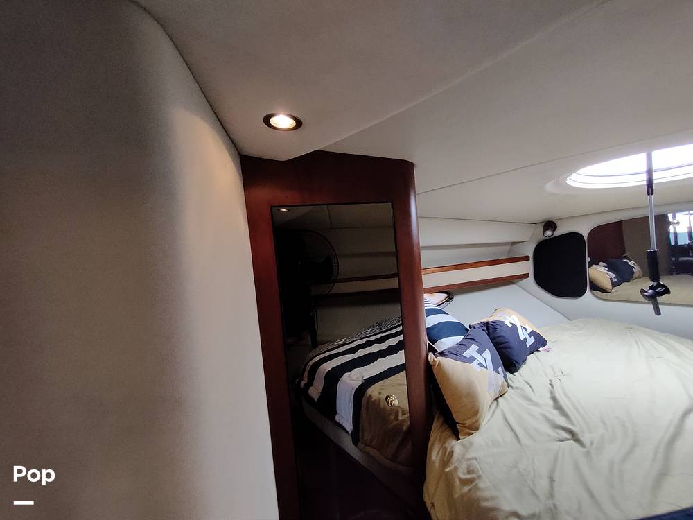 Slide: The Image of Cruisers Yachts 3470 Express 2001 - 11541596