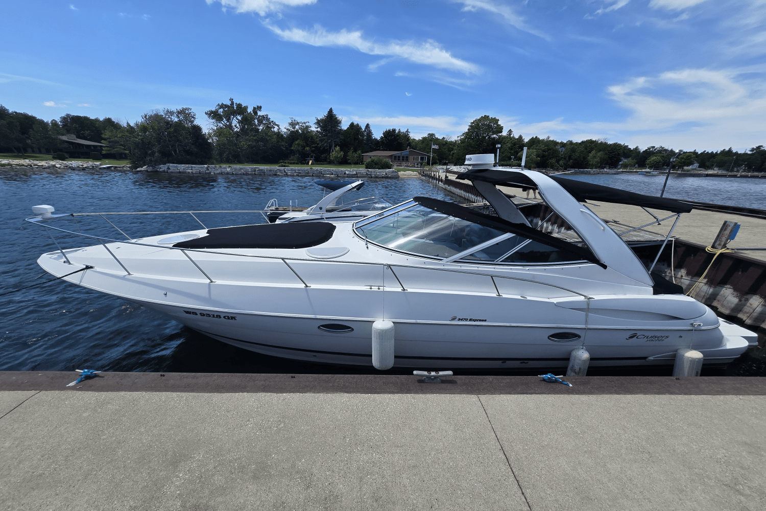 Slide: The Image of Cruisers Yachts 3470 EXPRESS 2003 - 0
