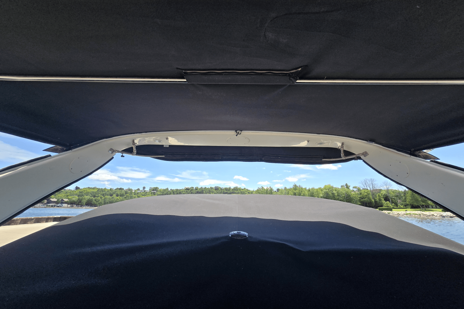 Slide: The Image of Cruisers Yachts 3470 EXPRESS 2003 - 10