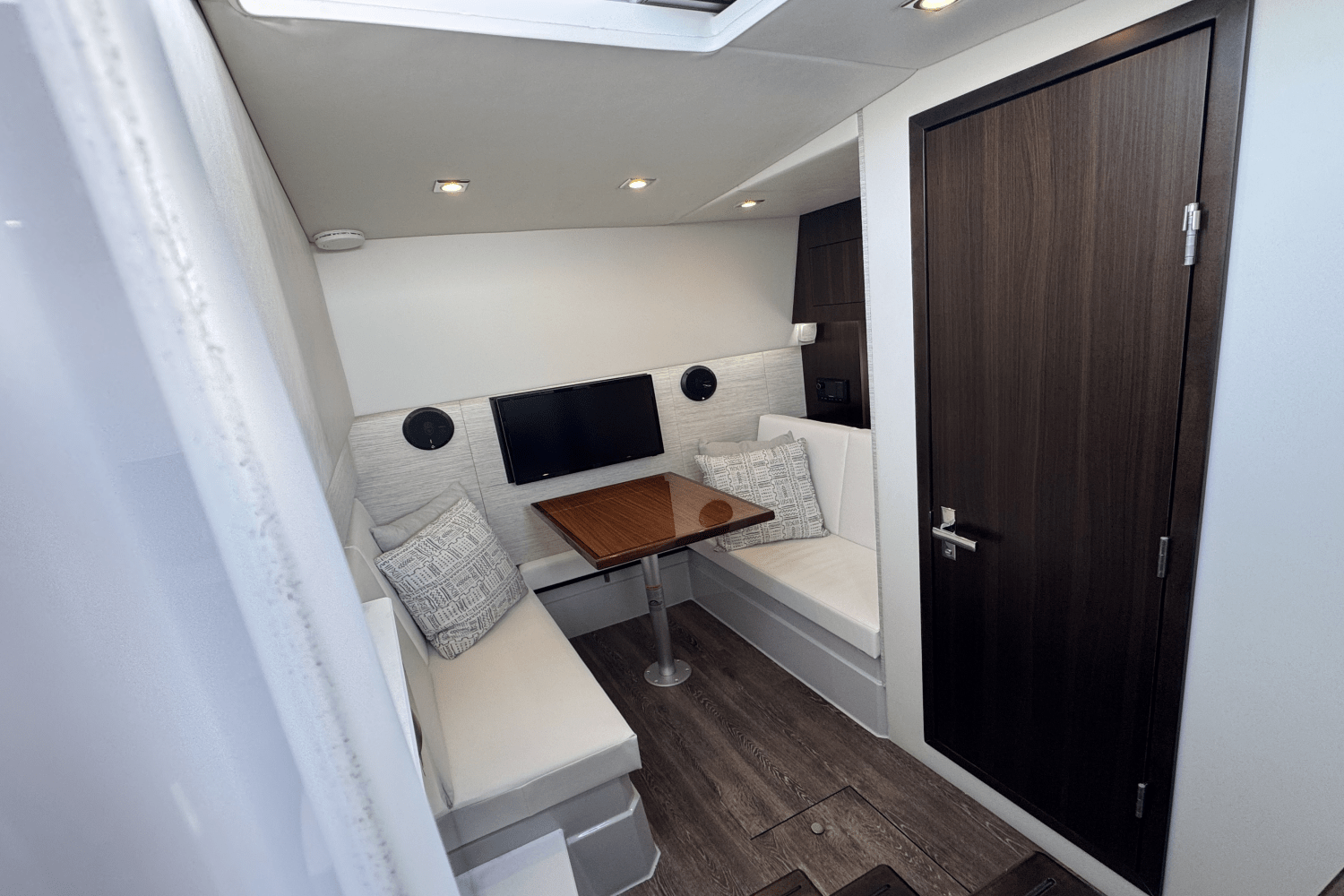 Slide: The Image of Cruisers Yachts 34 GLS 2023 - 67