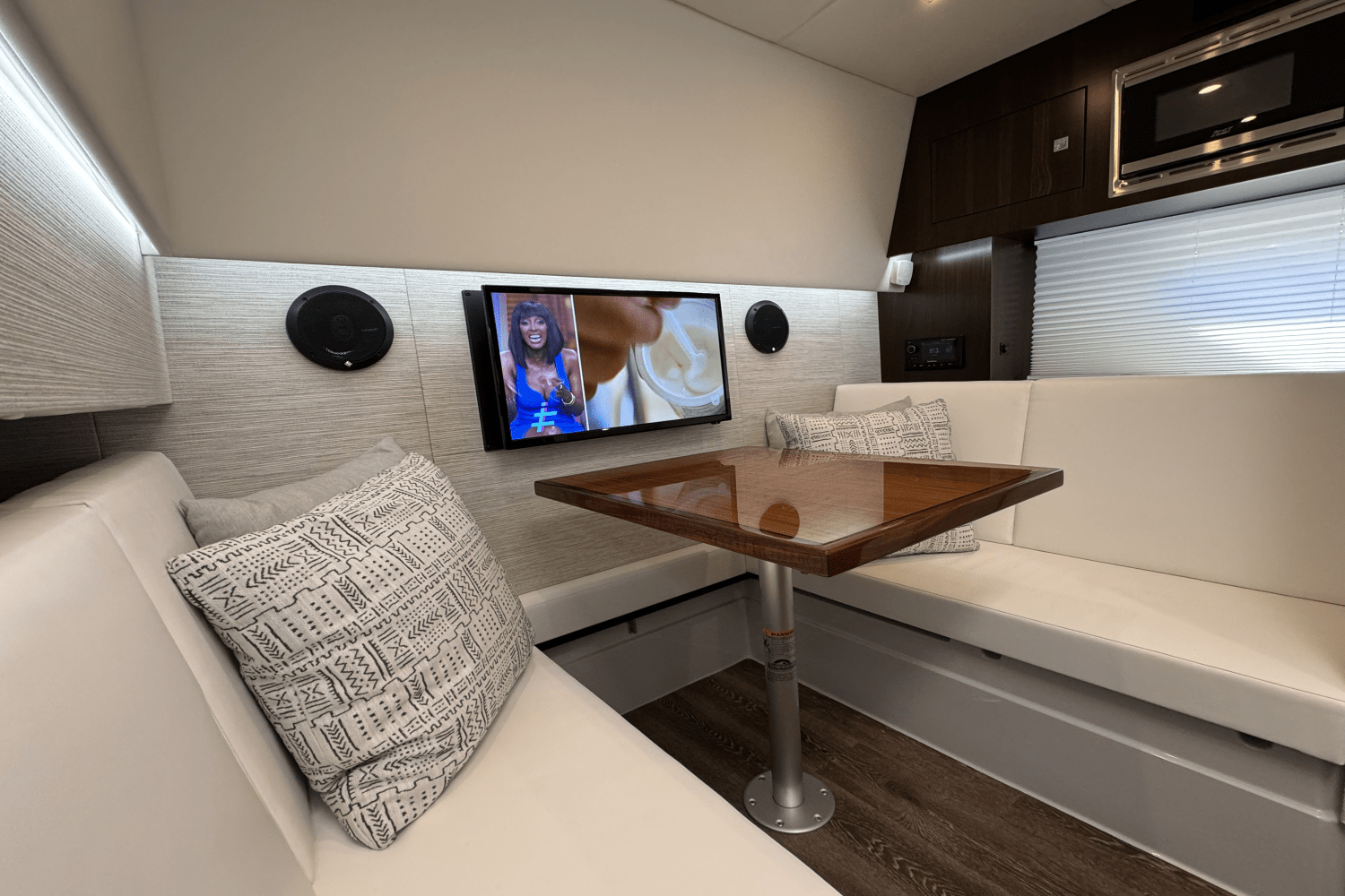 Slide: The Image of Cruisers Yachts 34 GLS 2023 - 69