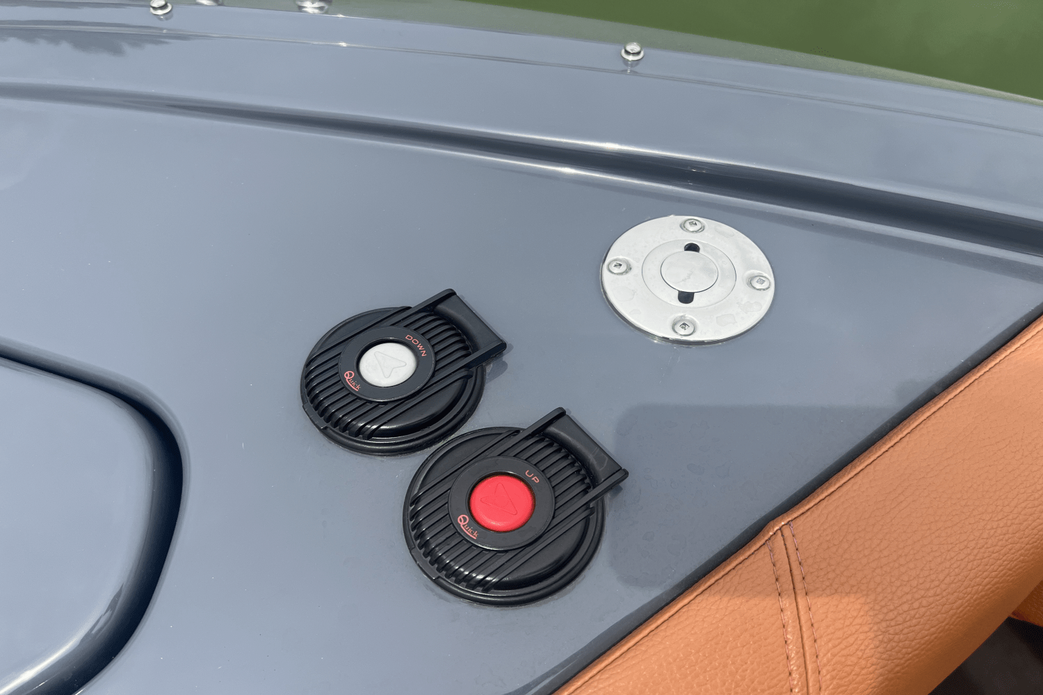 Slide: The Image of Cruisers Yachts 34GLS I/O SOUTH BEACH 2023 - 24