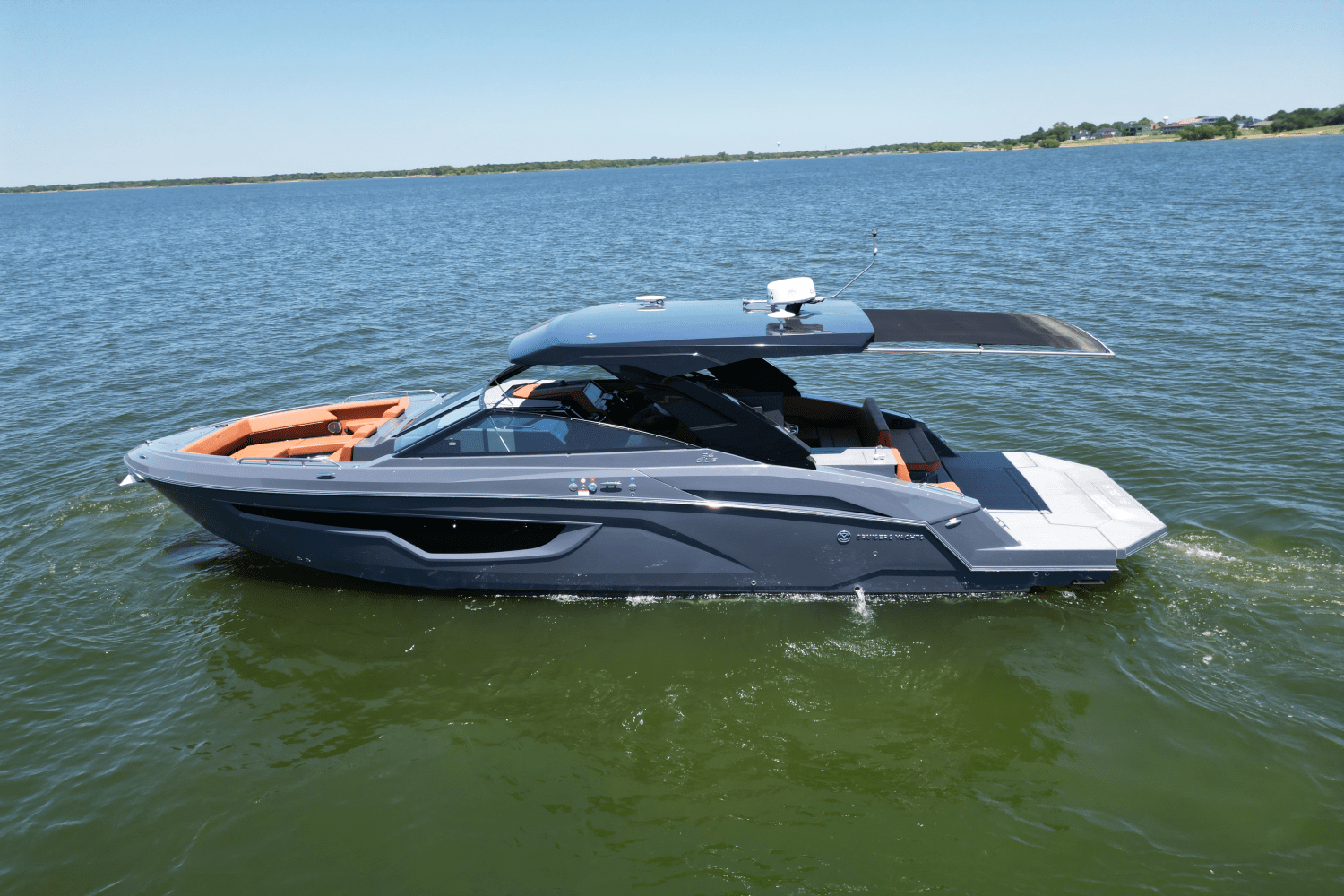 Slide: The Image of Cruisers Yachts 34GLS I/O SOUTH BEACH 2023 - 4