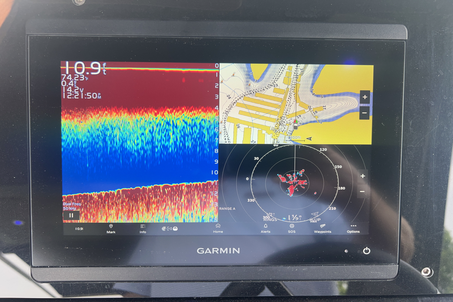 Slide: The Image of Cruisers Yachts 34GLS I/O SOUTH BEACH 2023 - 41