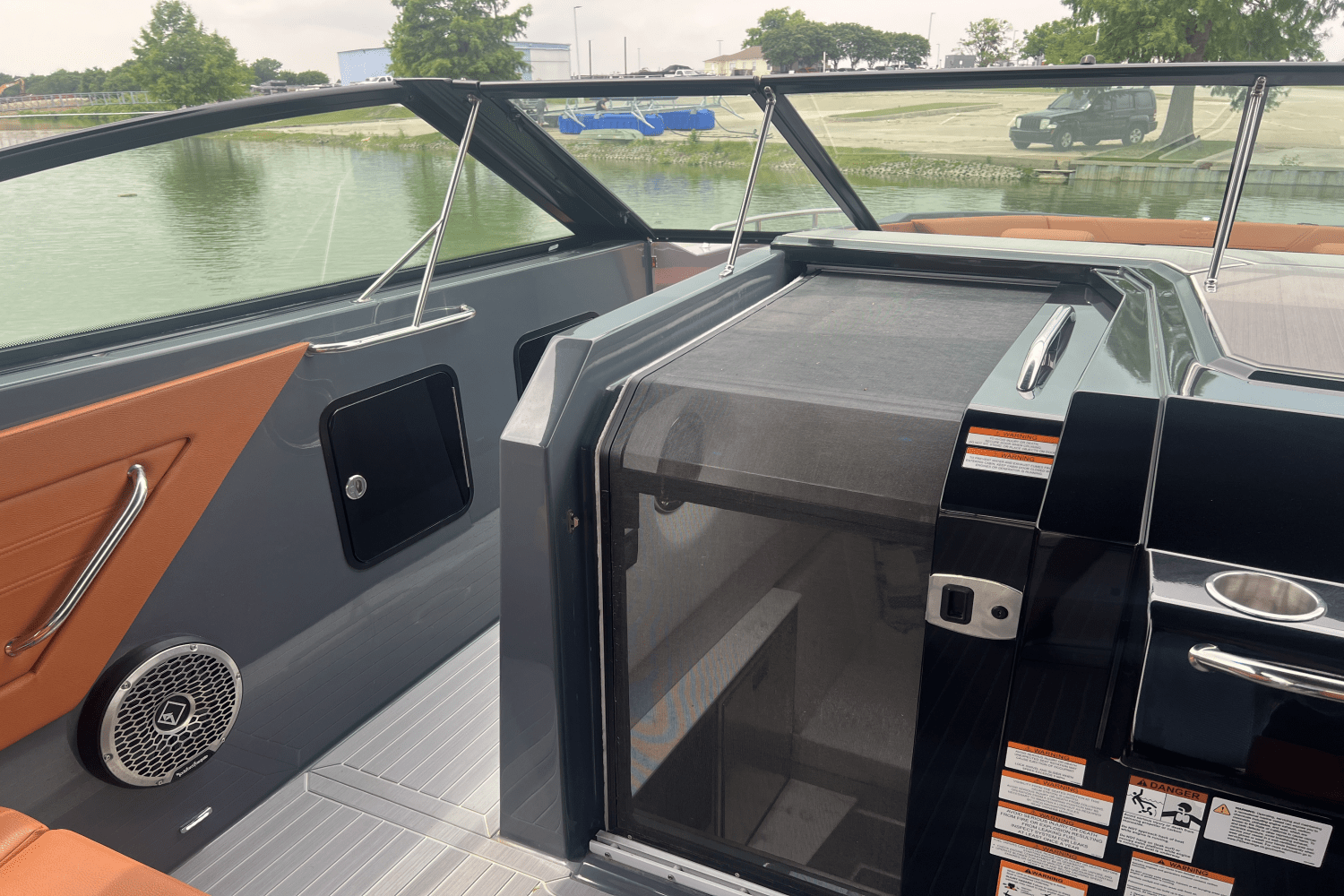 Slide: The Image of Cruisers Yachts 34GLS I/O SOUTH BEACH 2023 - 45