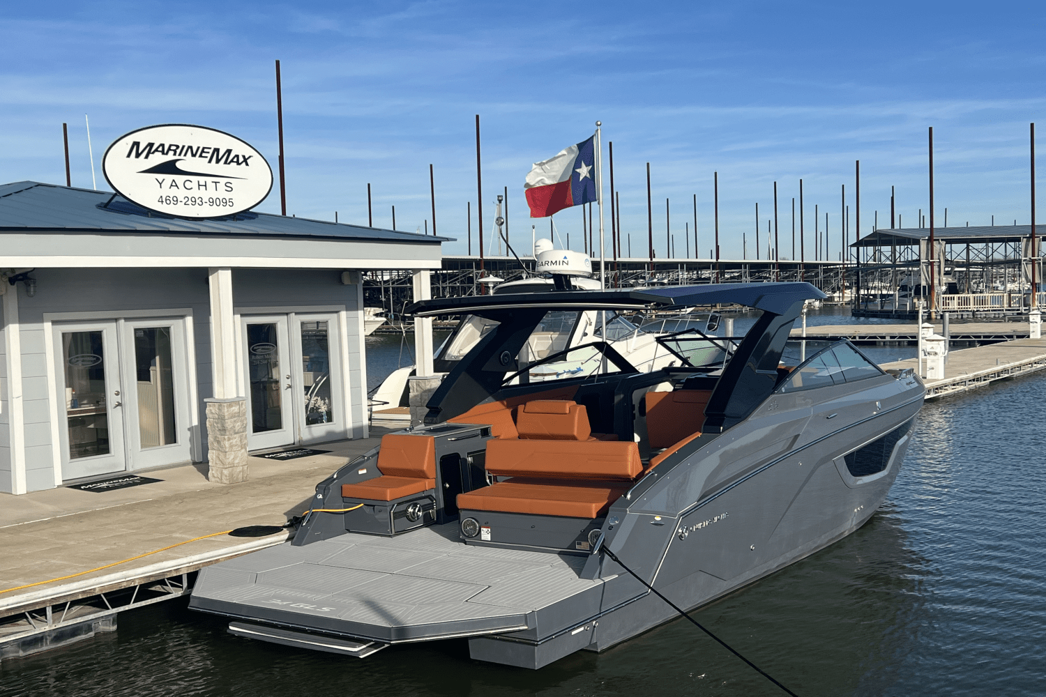 Slide: The Image of Cruisers Yachts 34GLS I/O SOUTH BEACH 2023 - 63