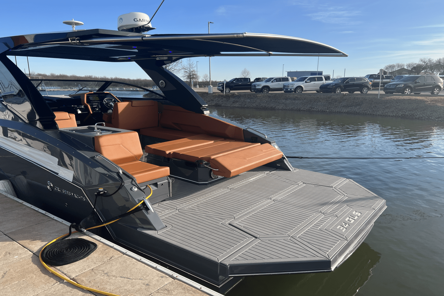 Slide: The Image of Cruisers Yachts 34GLS I/O SOUTH BEACH 2023 - 66