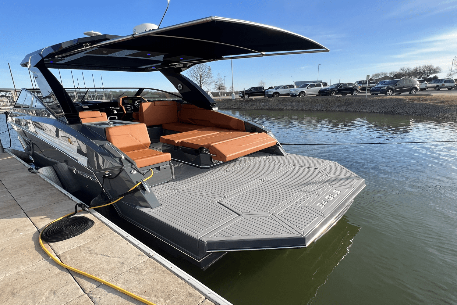 Slide: The Image of Cruisers Yachts 34GLS I/O SOUTH BEACH 2023 - 68