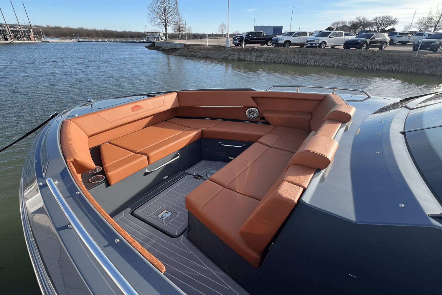 Slide: The Image of Cruisers Yachts 34GLS I/O SOUTH BEACH 2023 - 69