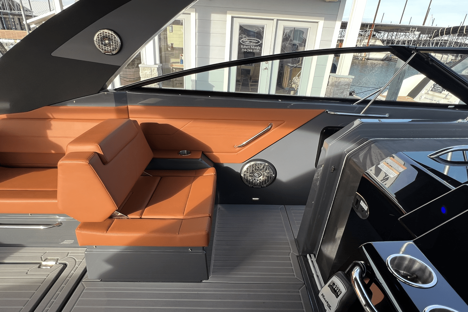 Slide: The Image of Cruisers Yachts 34GLS I/O SOUTH BEACH 2023 - 92