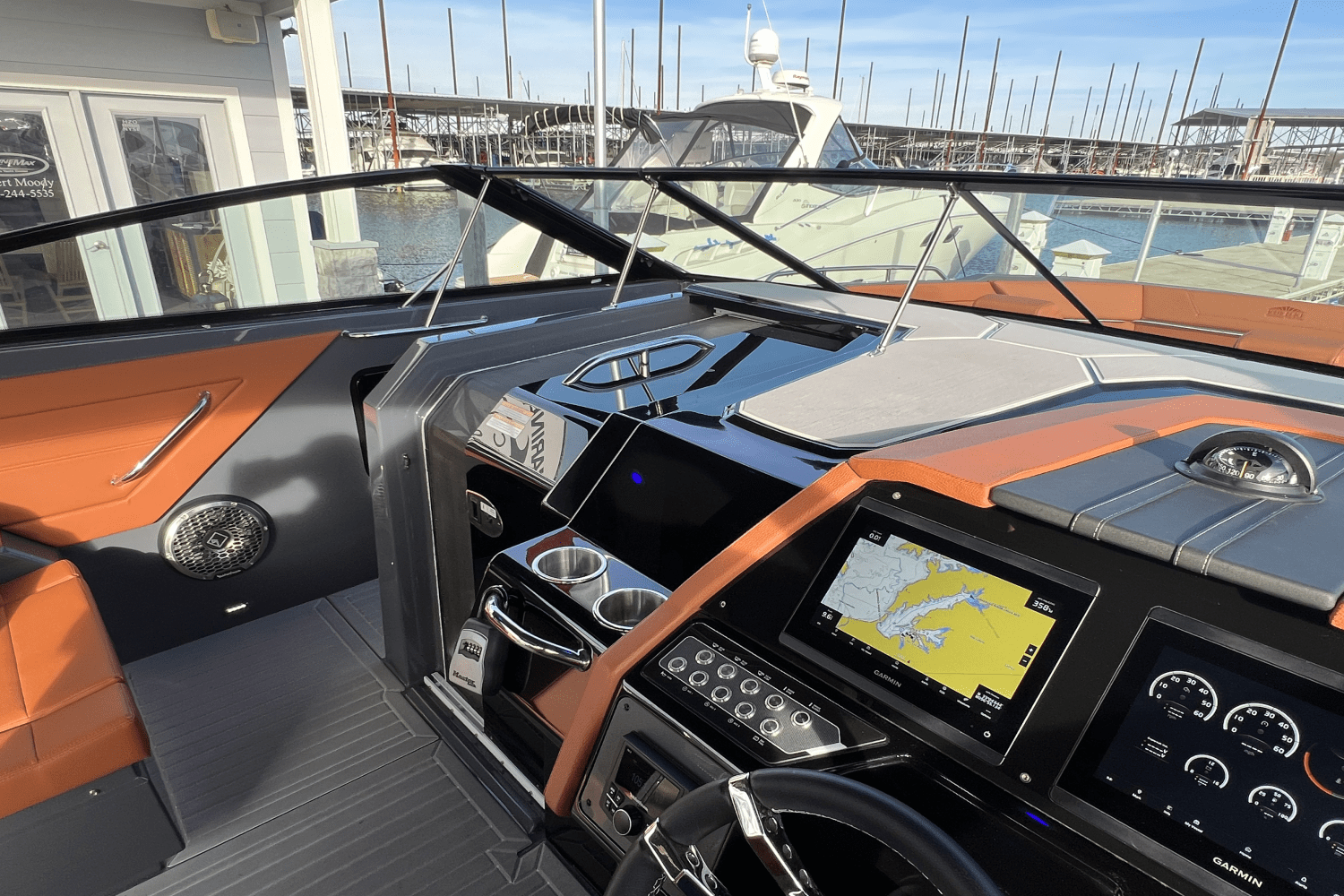 Slide: The Image of Cruisers Yachts 34GLS I/O SOUTH BEACH 2023 - 93