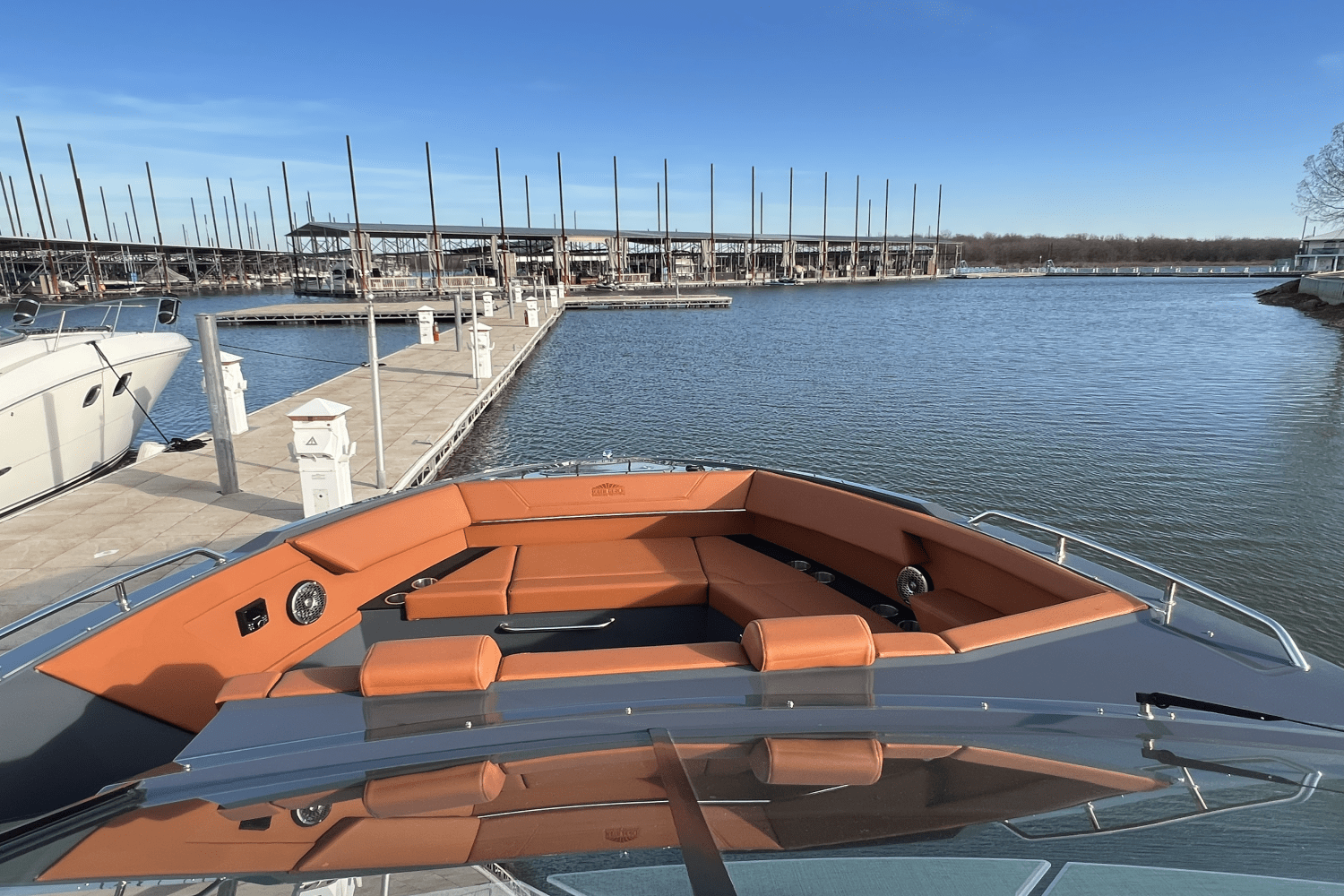 Slide: The Image of Cruisers Yachts 34GLS I/O SOUTH BEACH 2023 - 94