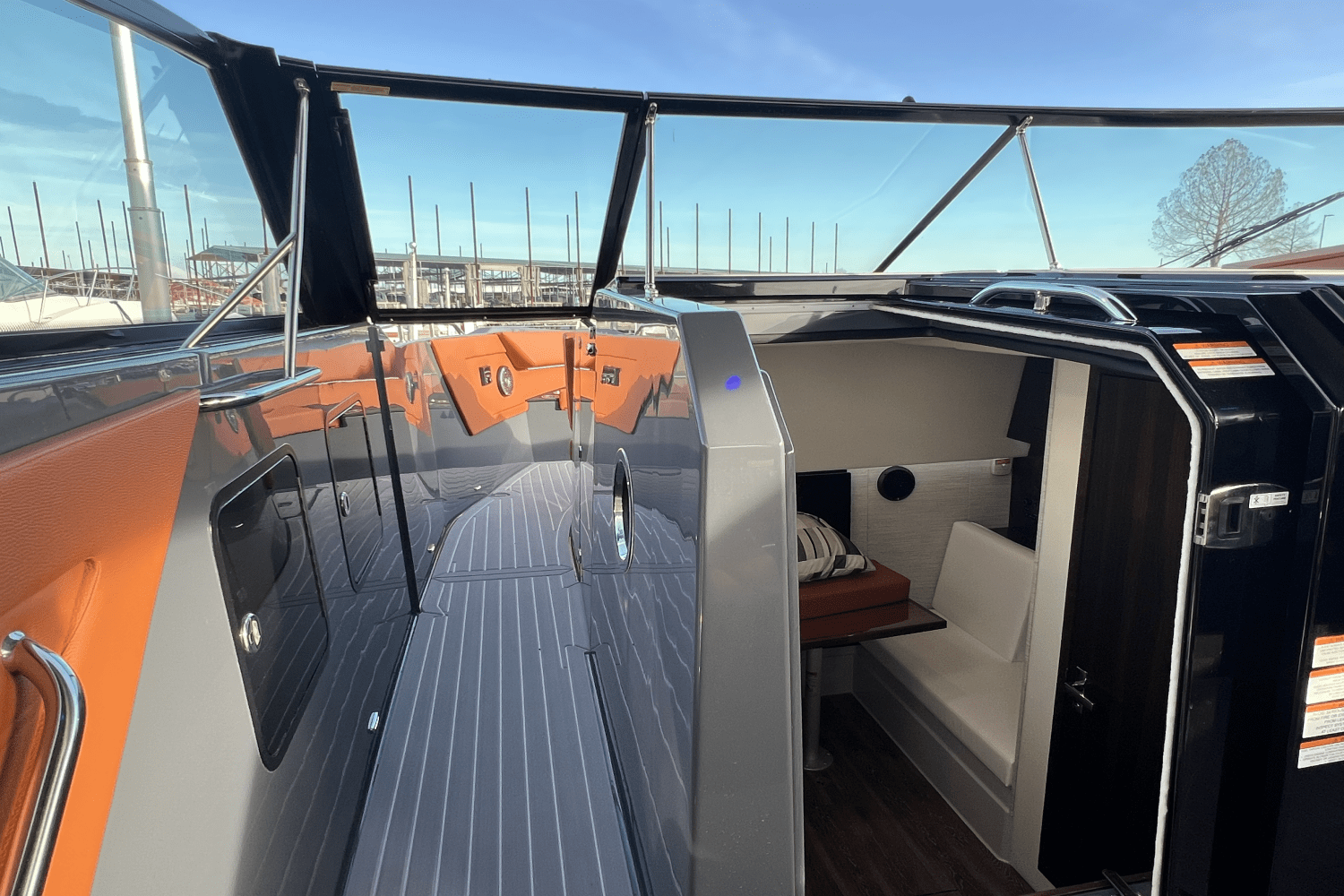 Slide: The Image of Cruisers Yachts 34GLS I/O SOUTH BEACH 2023 - 95