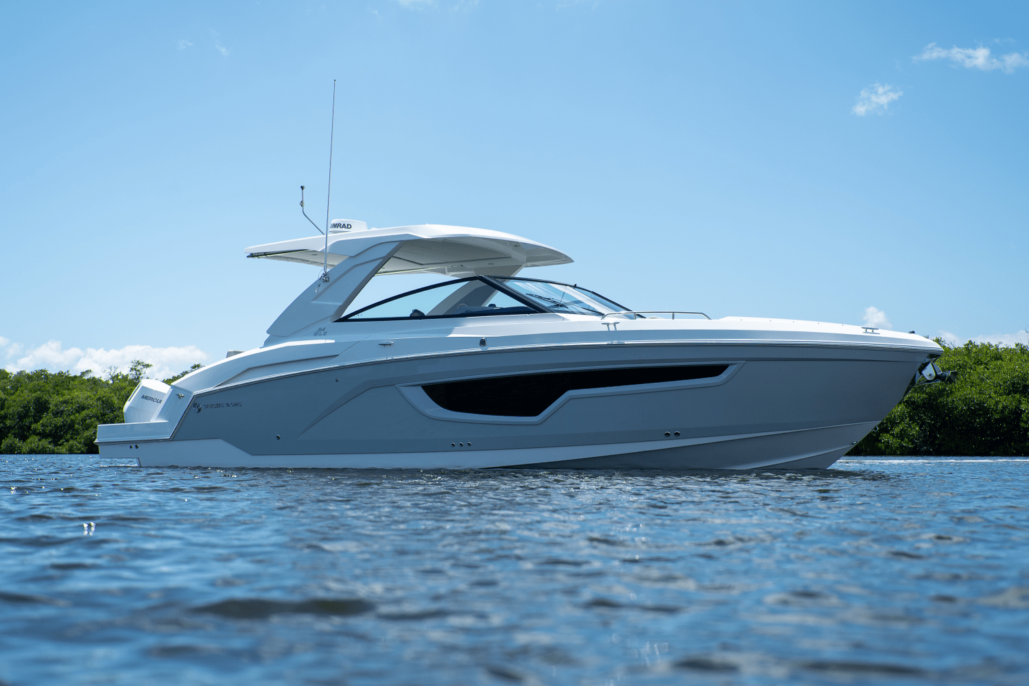 Slide: The Image of Cruisers Yachts 34 GLS Outboard 2025 - 0