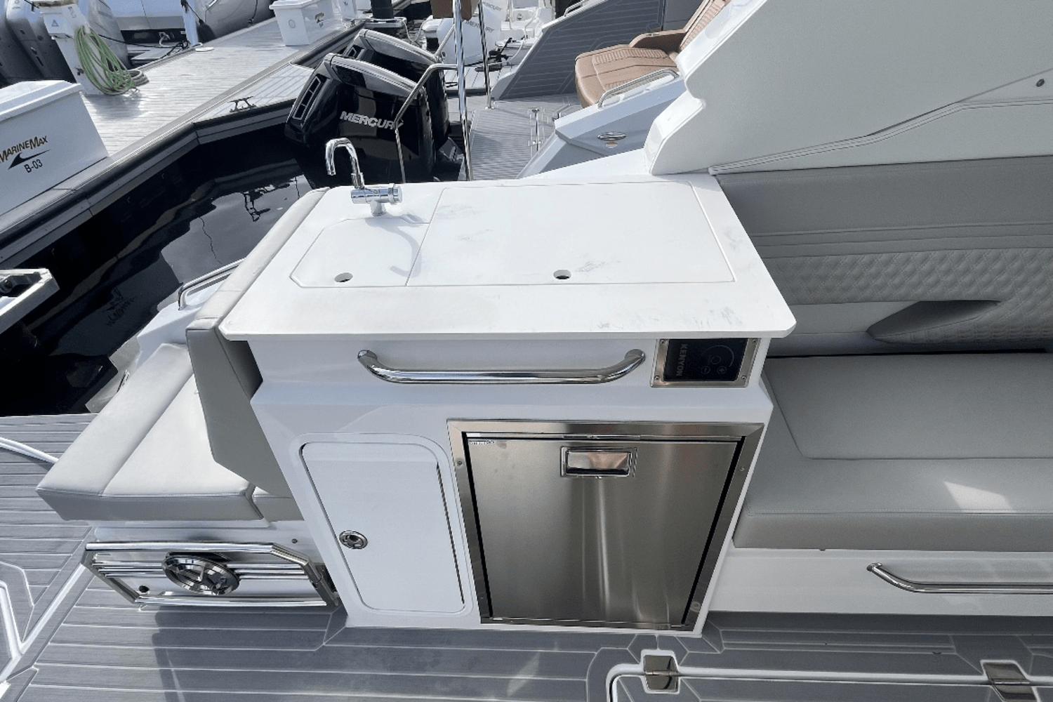 Slide: The Image of Cruisers Yachts 34 GLS Outboard 2025 - 15