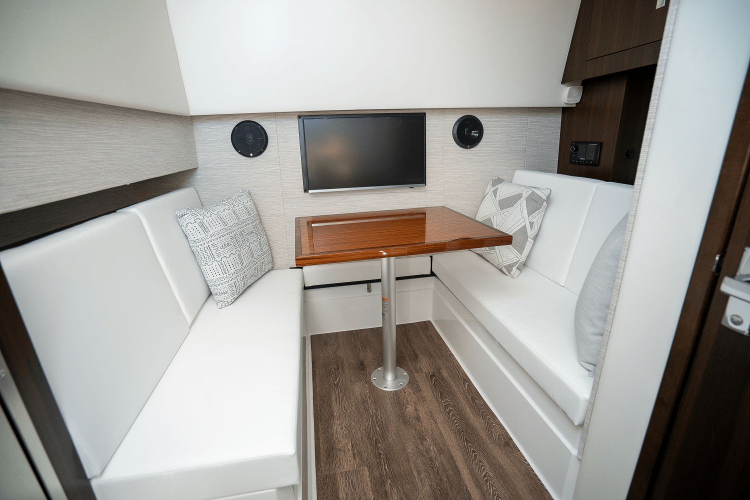 Slide: The Image of Cruisers Yachts 34 GLS Outboard 2025 - 21