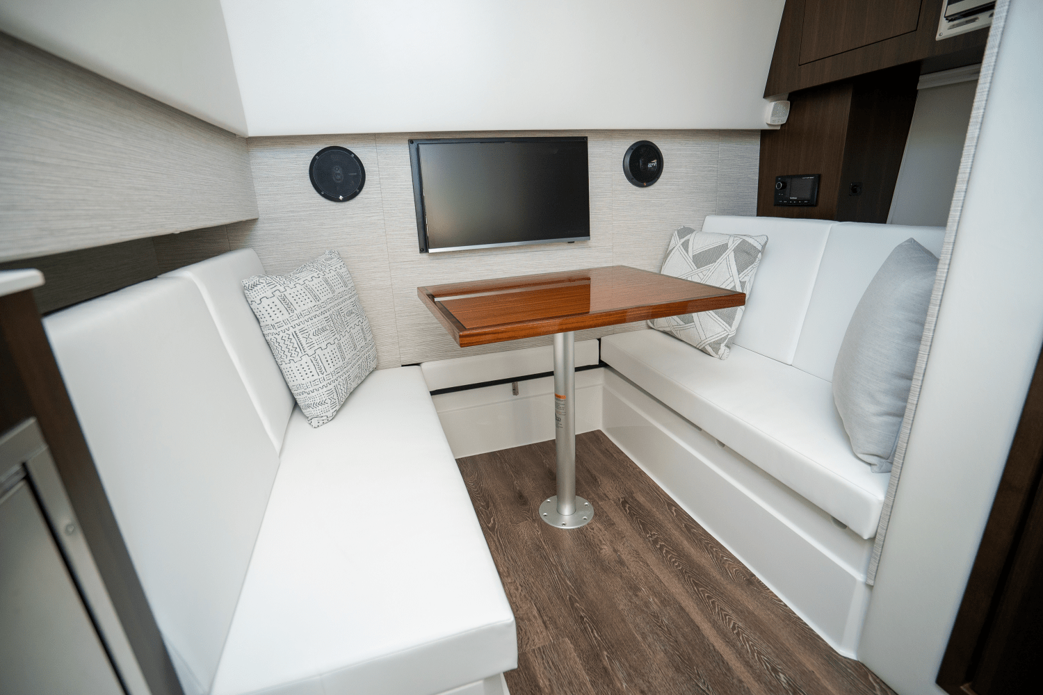 Slide: The Image of Cruisers Yachts 34 GLS Outboard 2025 - 22