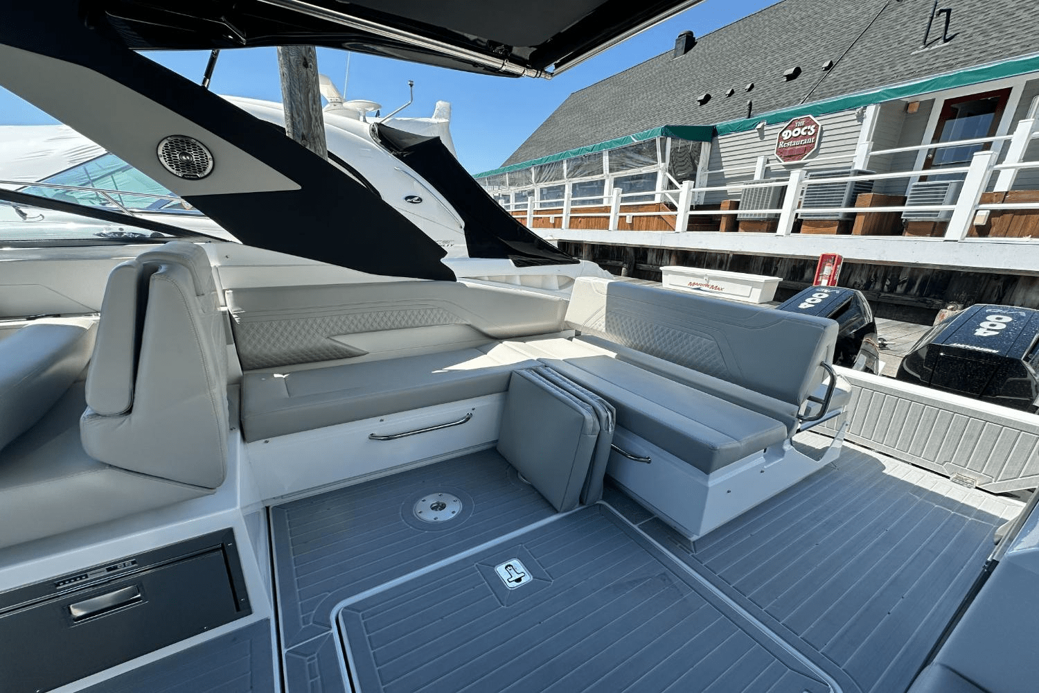 Slide: The Image of Cruisers Yachts 34 GLS Outboard 2025 - 25