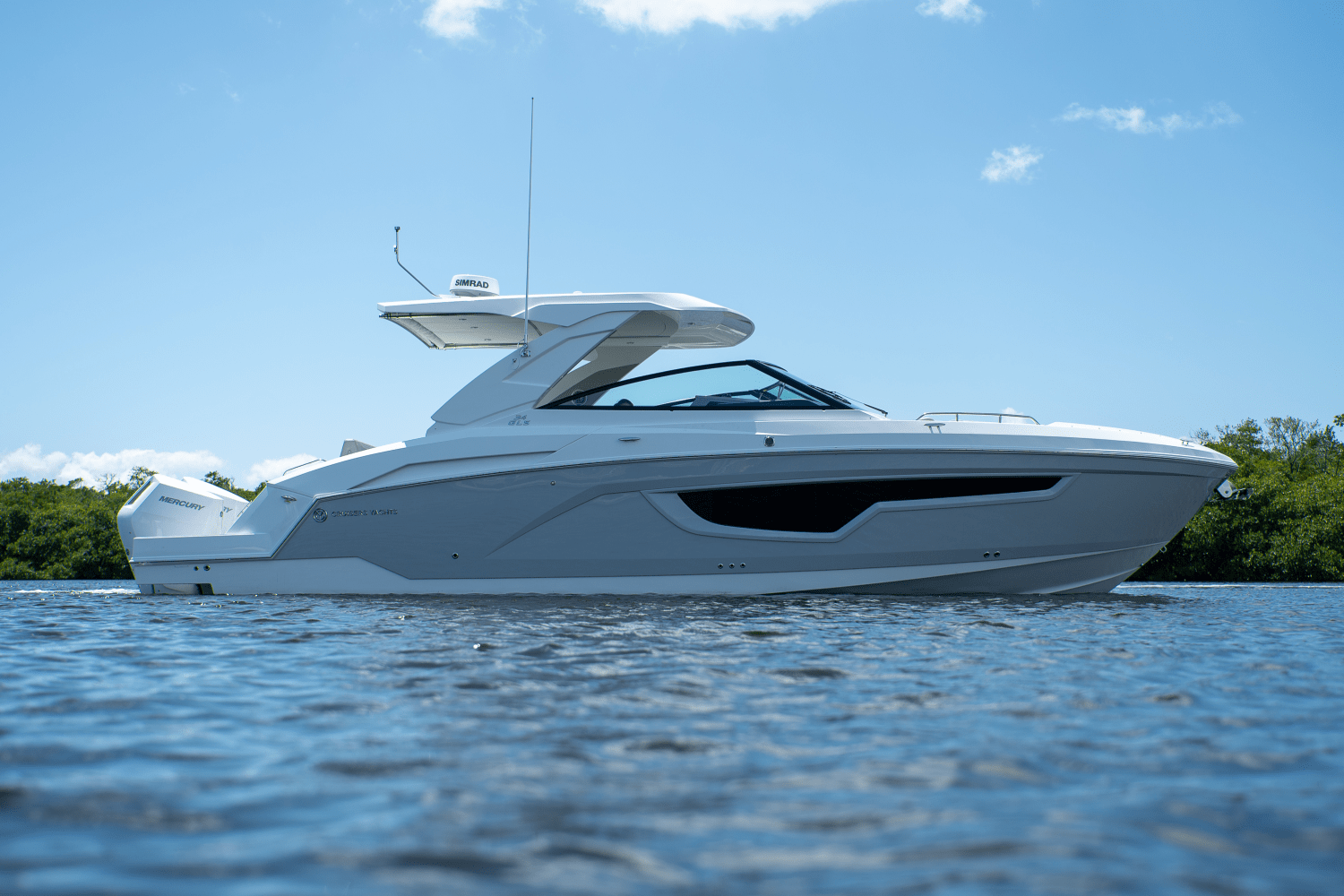 Slide: The Image of Cruisers Yachts 34 GLS Outboard 2025 - 32