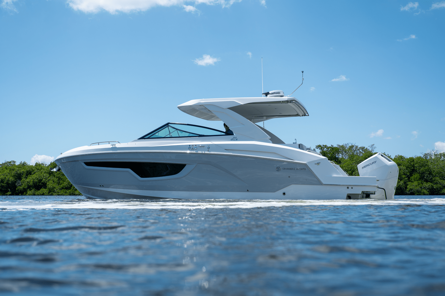 Slide: The Image of Cruisers Yachts 34 GLS Outboard 2025 - 38