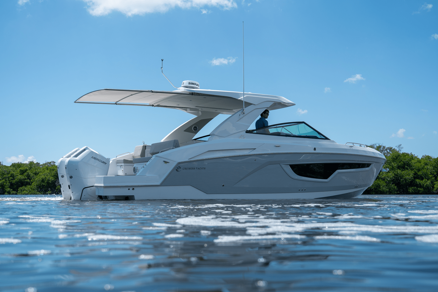 Slide: The Image of Cruisers Yachts 34 GLS Outboard 2025 - 47