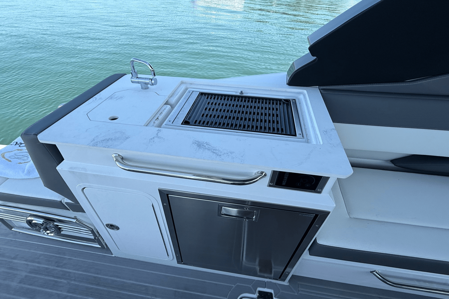 Slide: The Image of Cruisers Yachts 34 GLS Outboard 2025 - 5