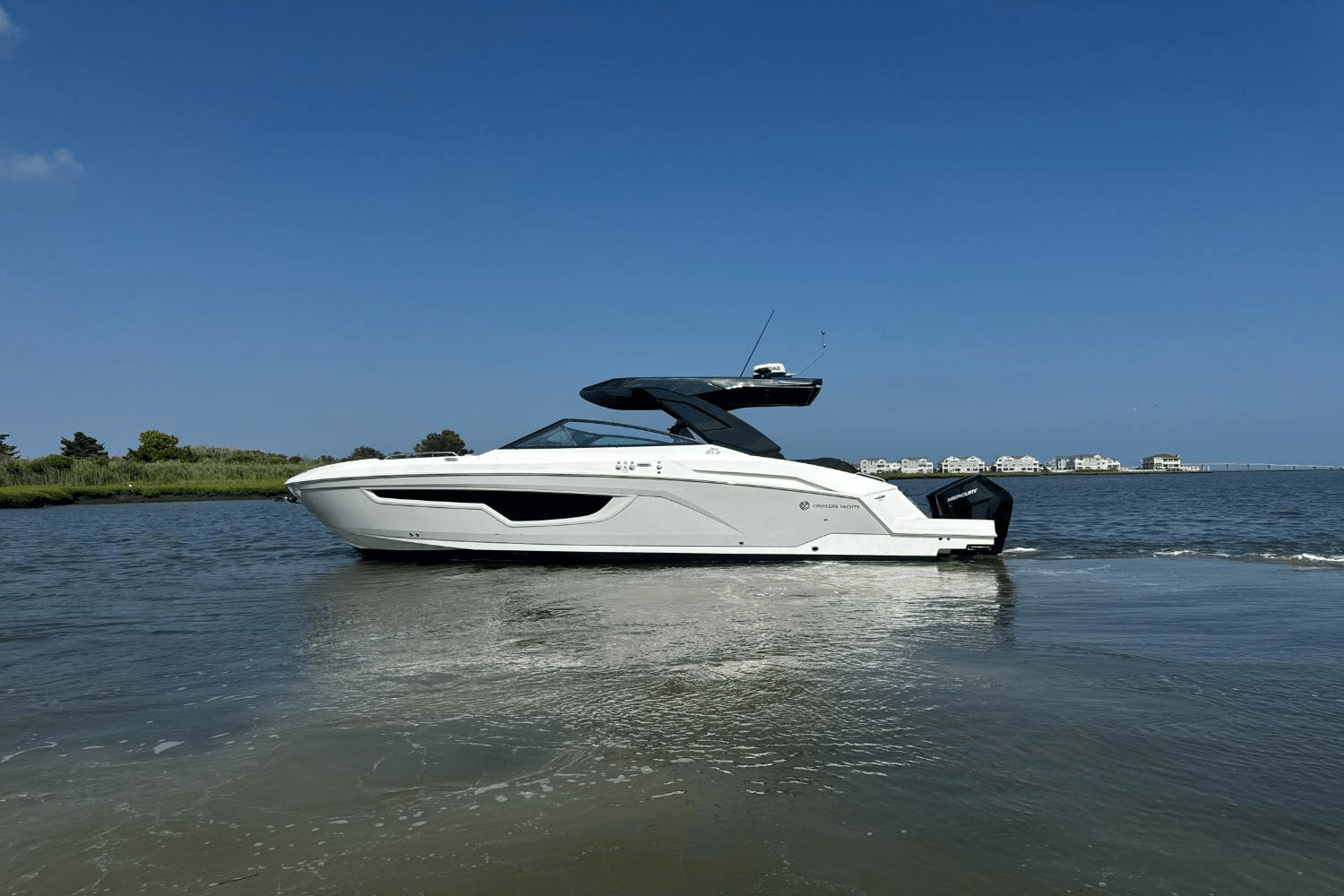 Slide: The Image of Cruisers Yachts 34 GLS Outboard 2025 - 55