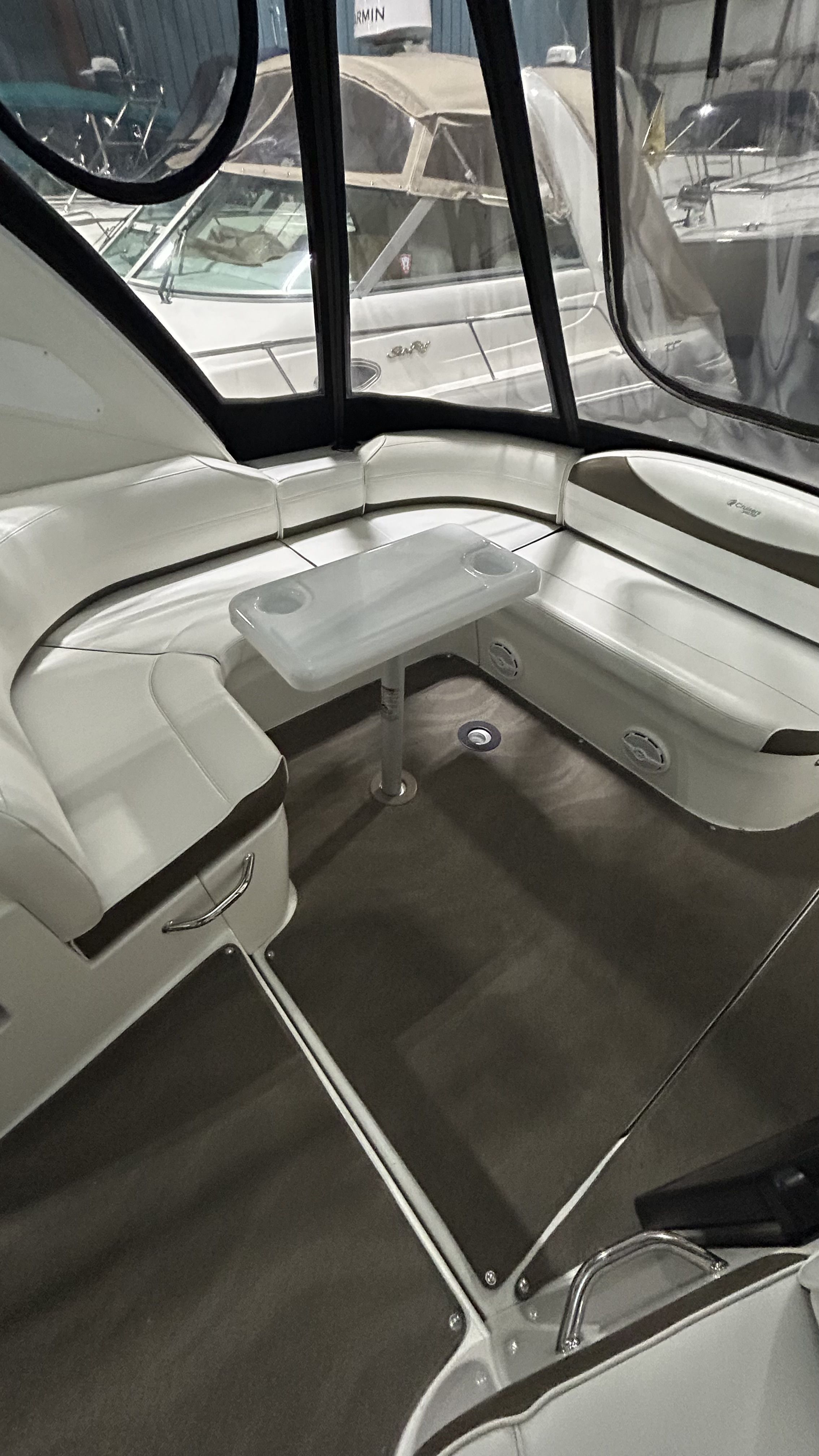 Slide: The Image of Cruisers Yachts 350 EXPRESS 2012 - 16