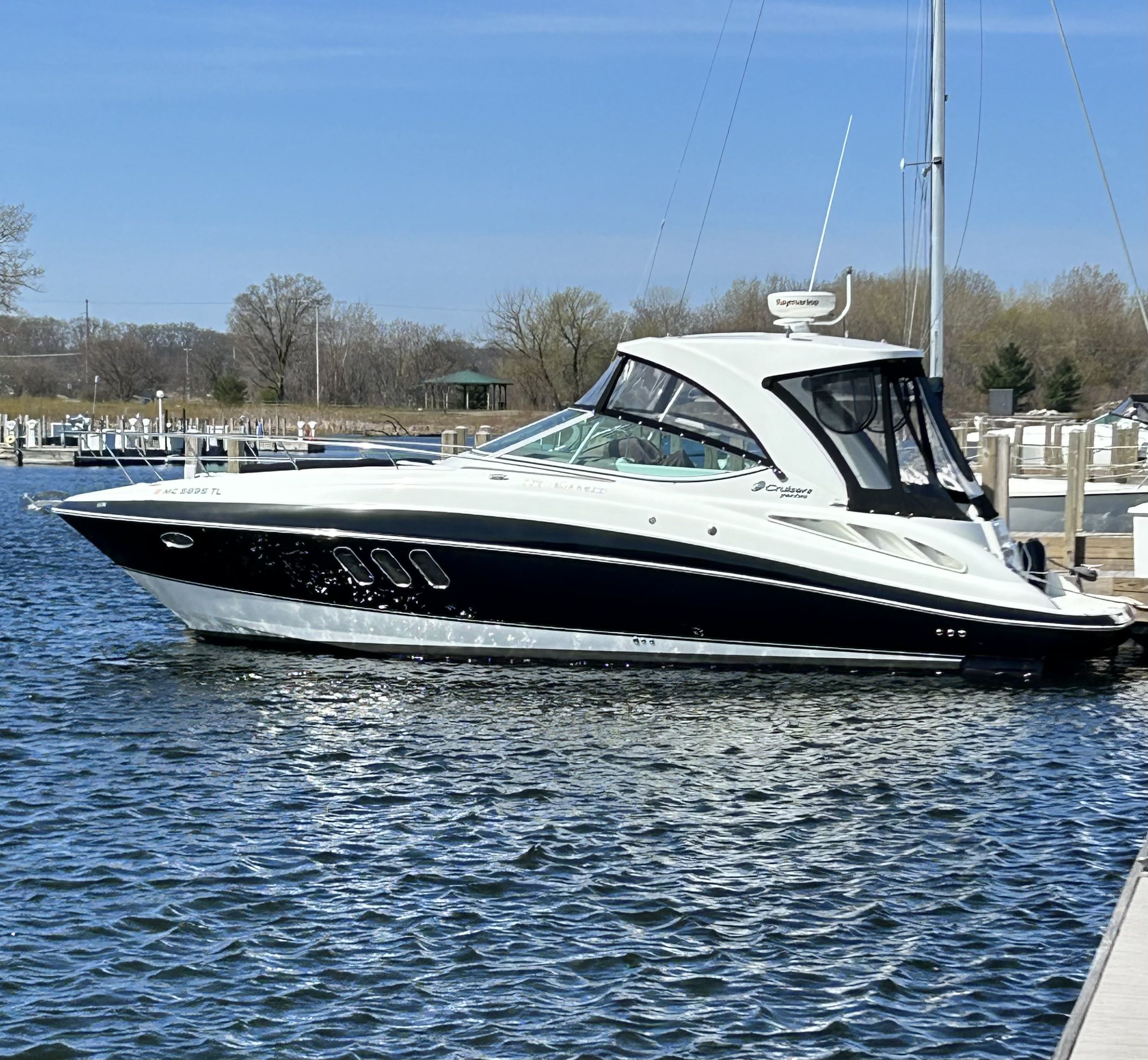 Slide: The Image of Cruisers Yachts 350 EXPRESS 2012 - 2