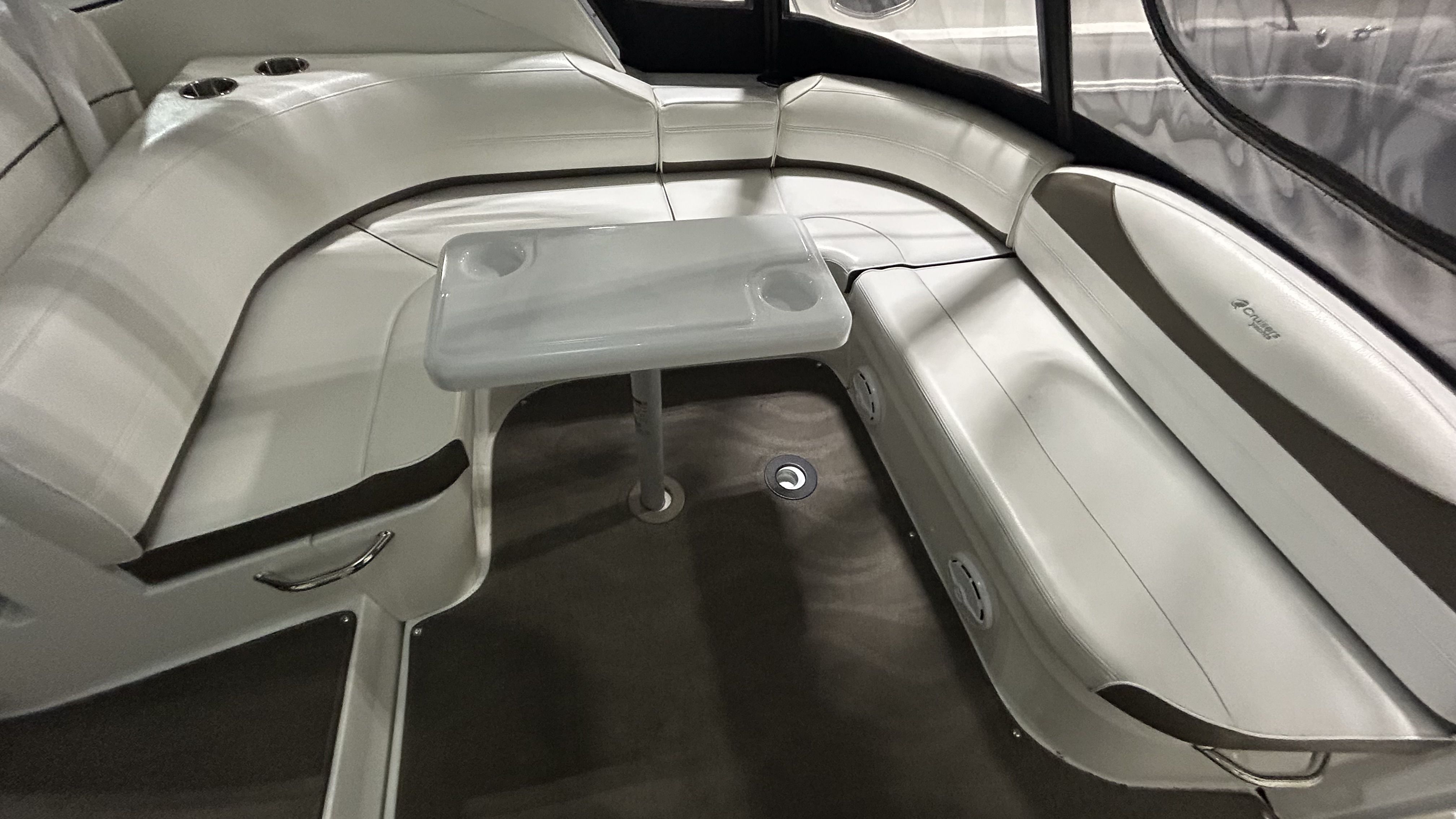 Slide: The Image of Cruisers Yachts 350 EXPRESS 2012 - 37