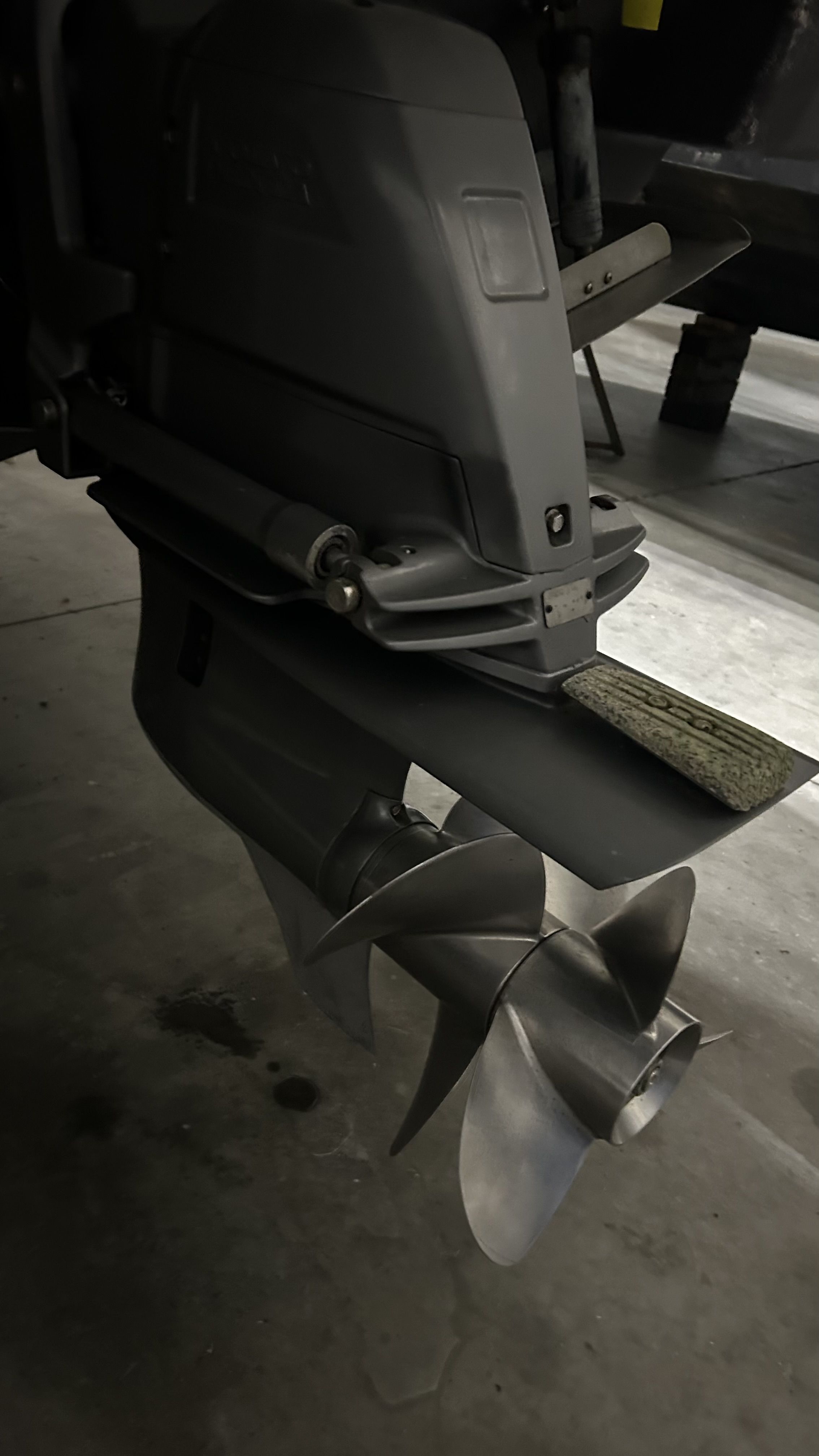 Slide: The Image of Cruisers Yachts 350 EXPRESS 2012 - 66