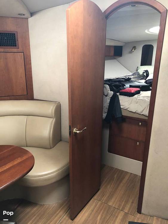 Slide: The Image of Cruisers Yachts 3870 Express 2000 - 15103910