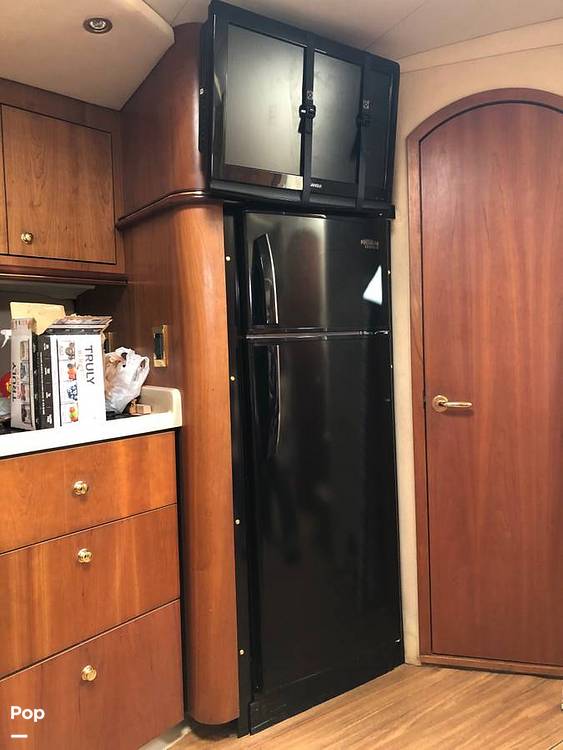 Slide: The Image of Cruisers Yachts 3870 Express 2000 - 15103918