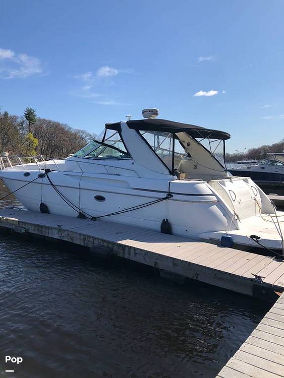 Slide: The Image of Cruisers Yachts 3870 Express 2000 - 15103922