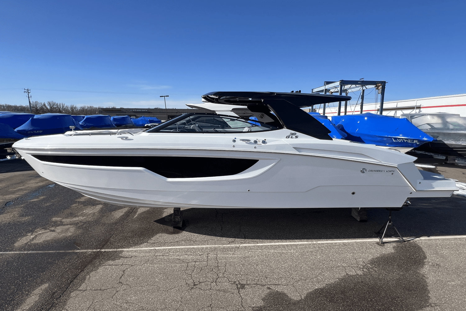 Slide: The Image of Cruisers Yachts 38 GLS 2025 - 2