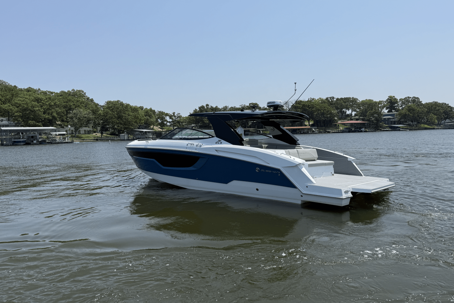 Slide: The Image of Cruisers Yachts 38 GLS 2025 - 2