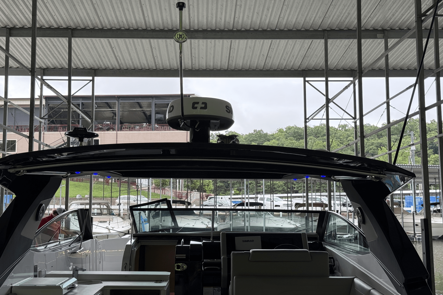 Slide: The Image of Cruisers Yachts 38 GLS 2025 - 25