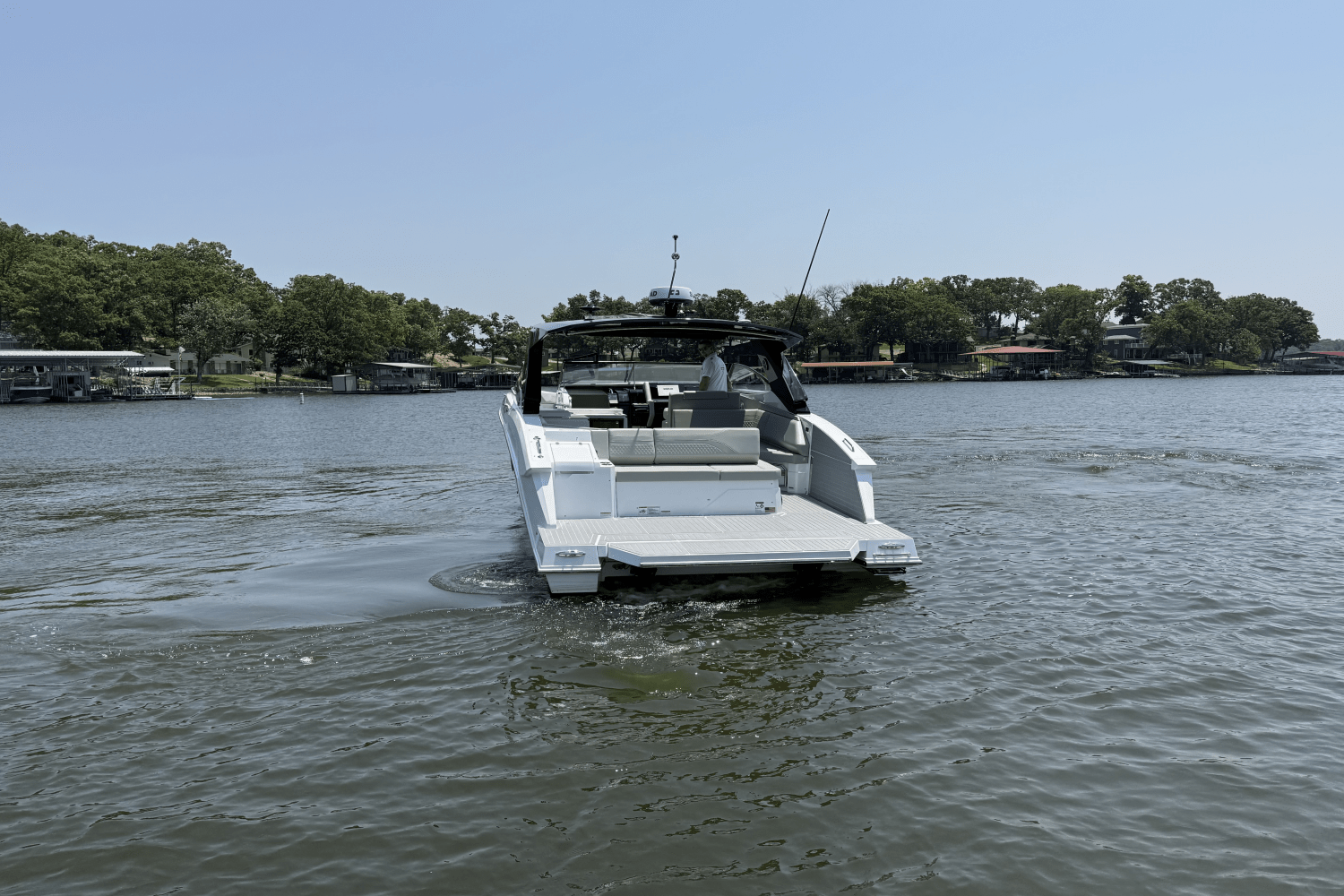 Slide: The Image of Cruisers Yachts 38 GLS 2025 - 4