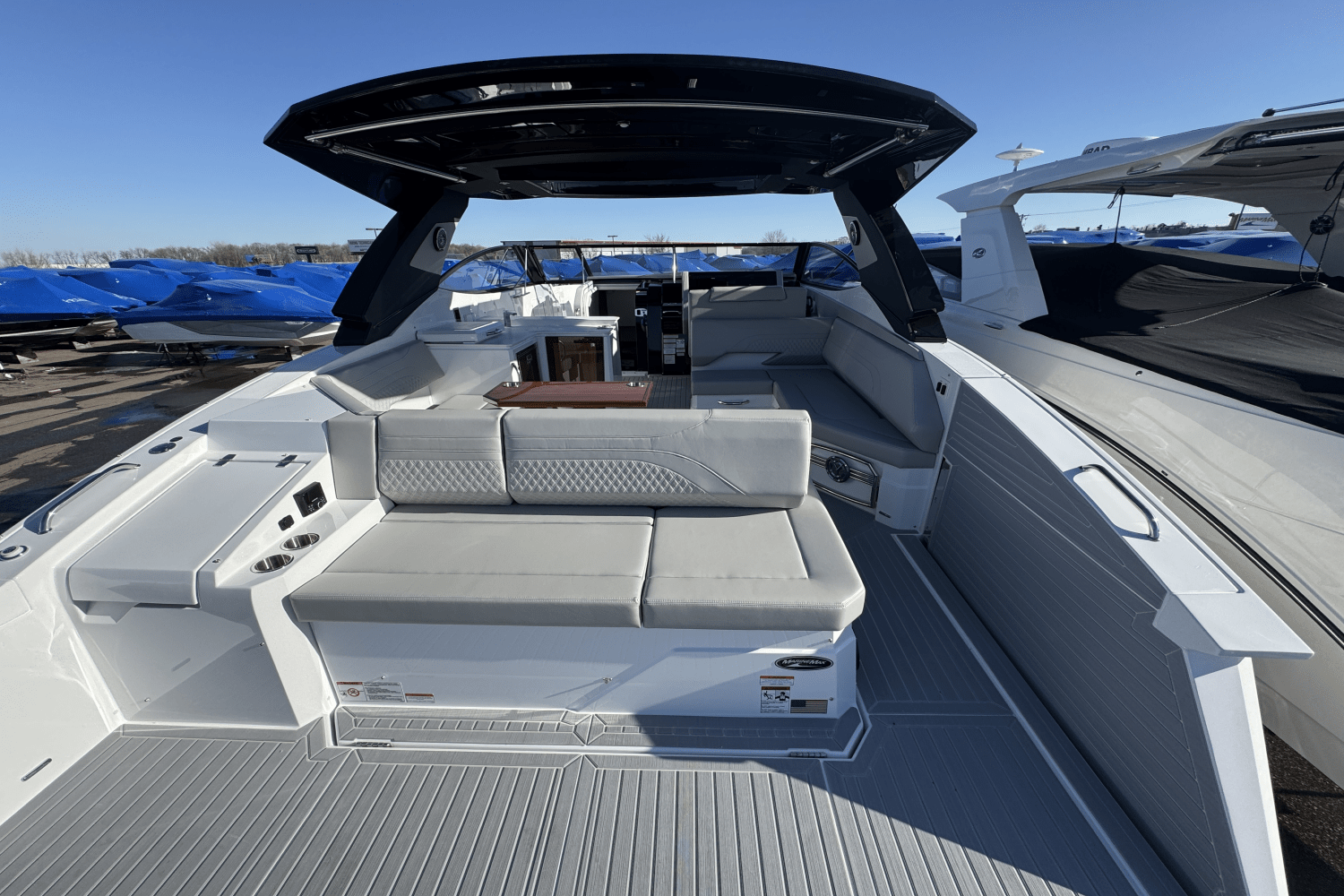 Slide: The Image of Cruisers Yachts 38 GLS 2025 - 6