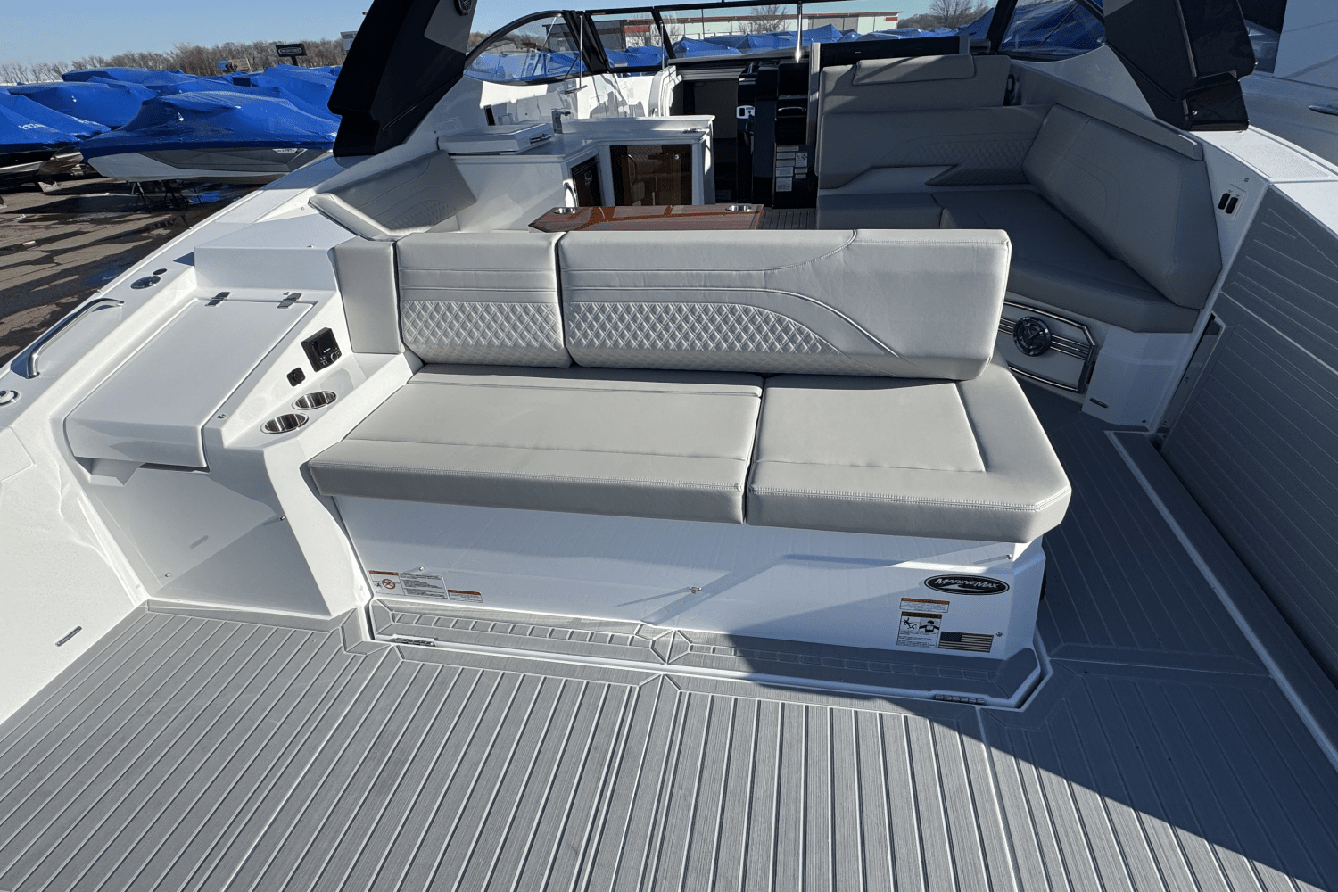 Slide: The Image of Cruisers Yachts 38 GLS 2025 - 7