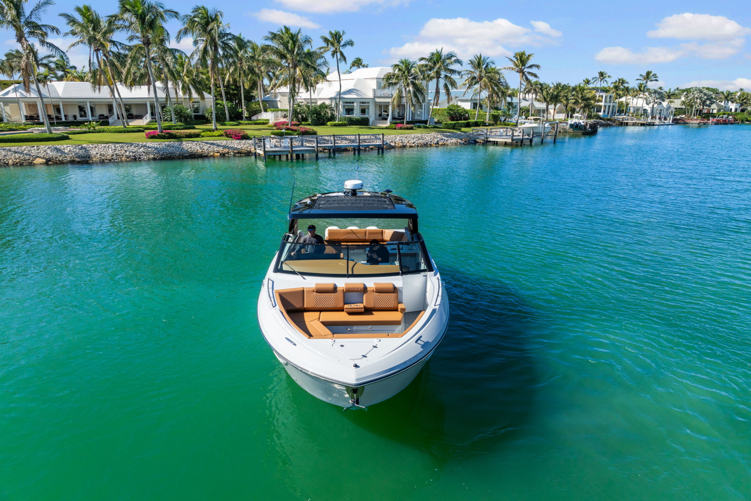 Slide: The Image of Cruisers Yachts 38 GLS Outboard 2025 - 2