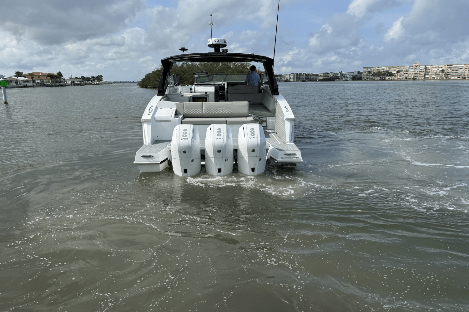 Slide: The Image of Cruisers Yachts 38 GLS Outboard 2025 - 7