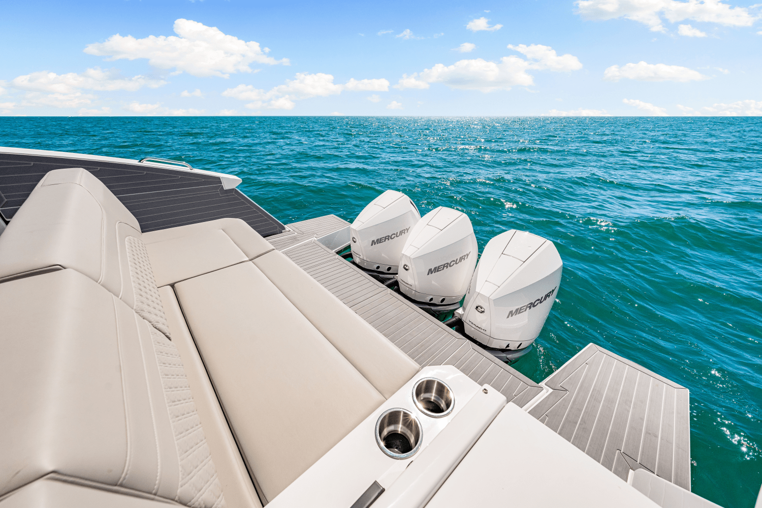 Slide: The Image of Cruisers Yachts 38 GLS Outboard 2025 - 8