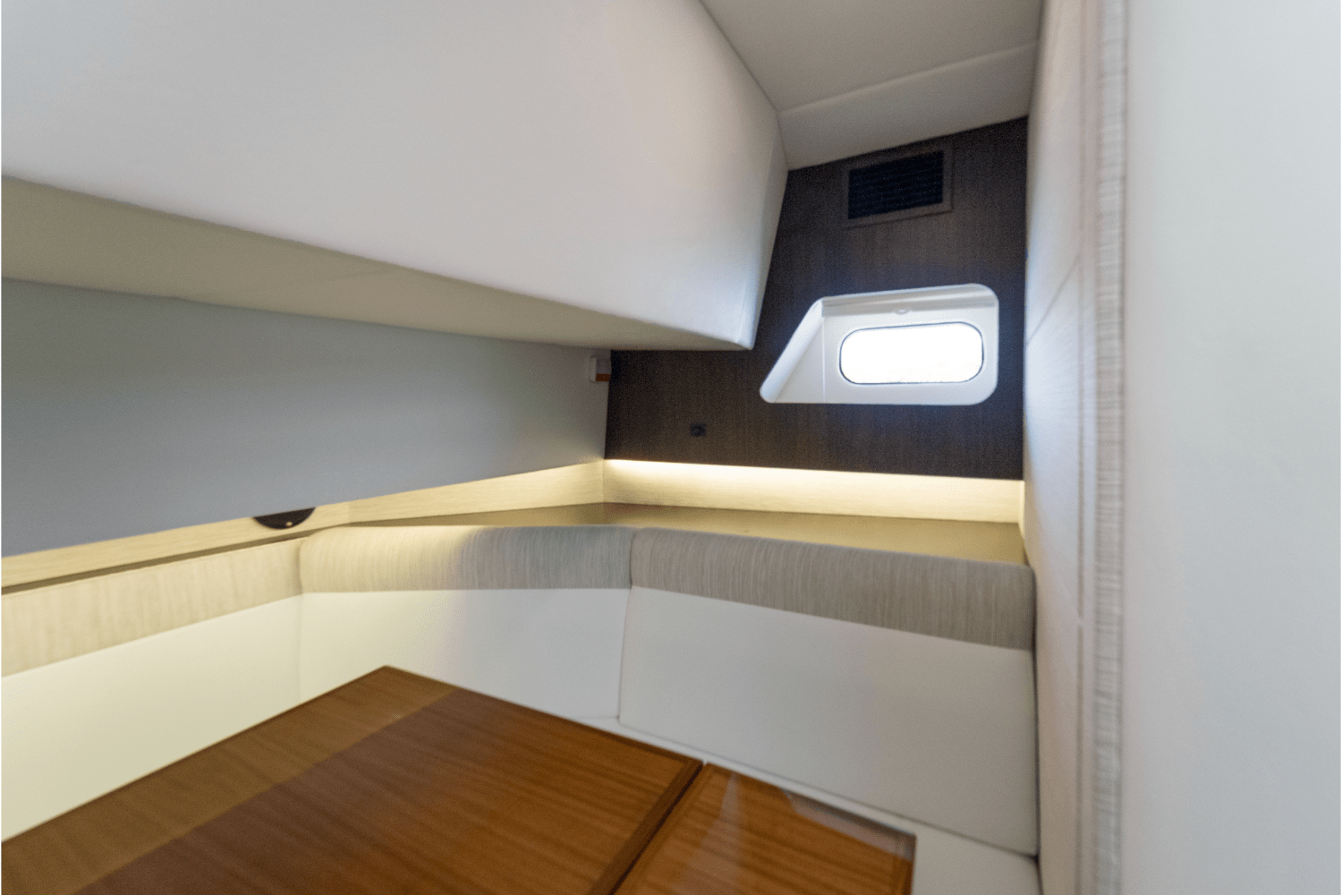 Slide: The Image of Cruisers Yachts 38 GLS Outboard 2026 - 103