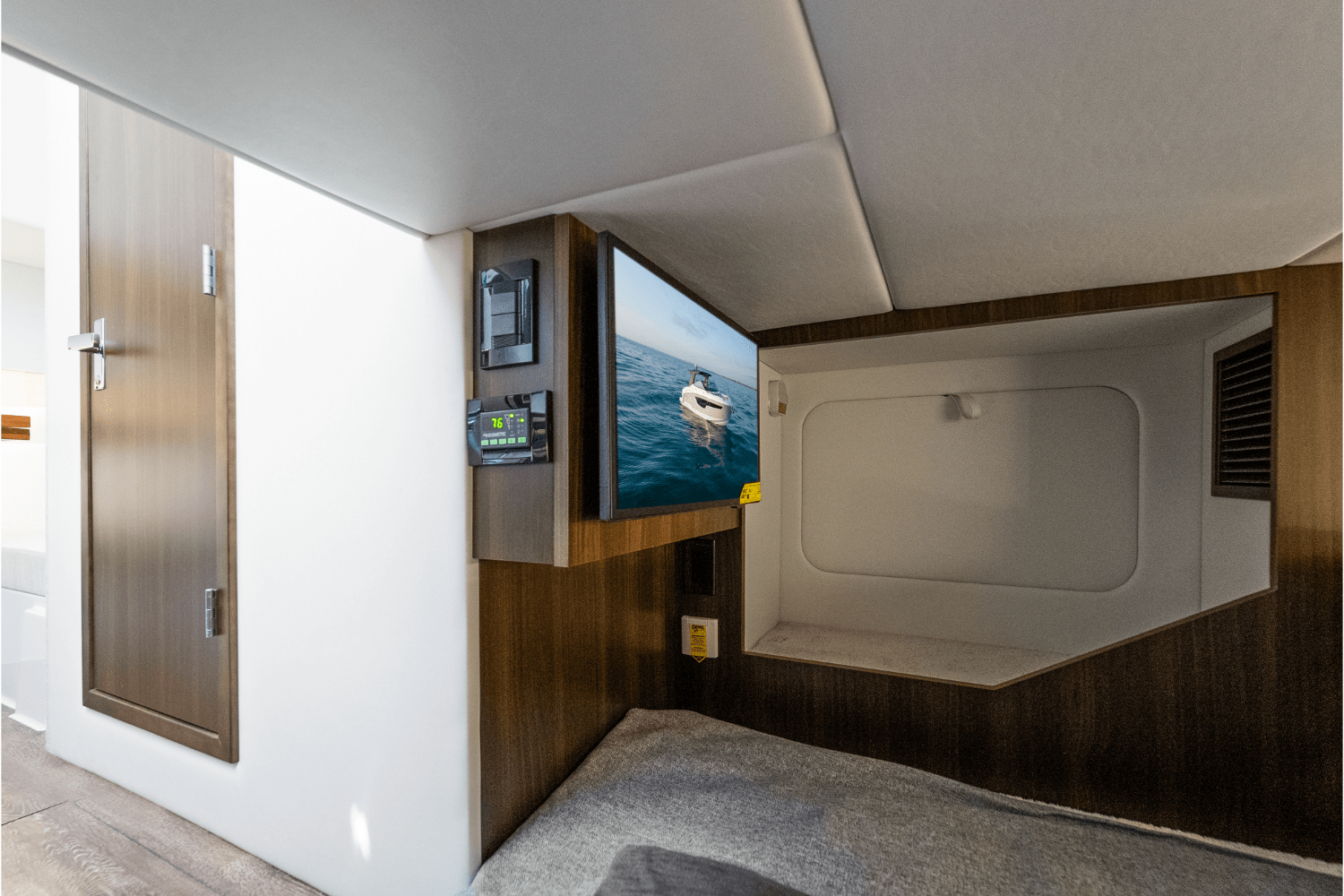 Slide: The Image of Cruisers Yachts 38 GLS Outboard 2026 - 109