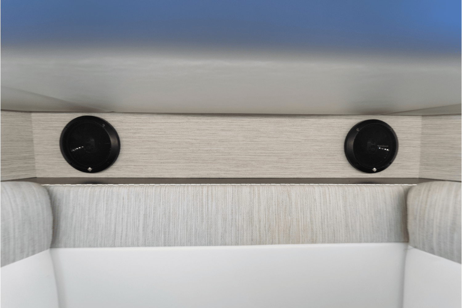 Slide: The Image of Cruisers Yachts 38 GLS Outboard 2026 - 121